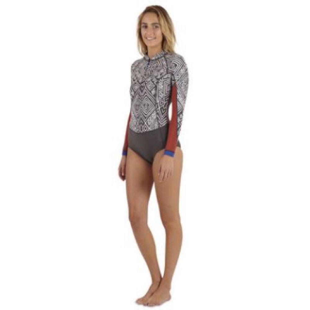 NEW! BILLABONG SALTY DAYZ LONG SLEEVE SPRING SUIT